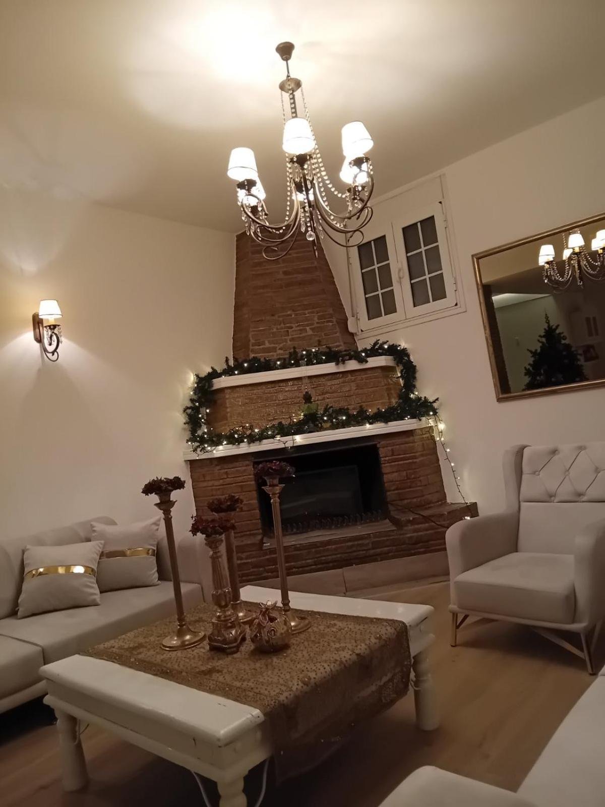 Meteora Grande Luxury Suite & Spa Villa Kalampáka Buitenkant foto